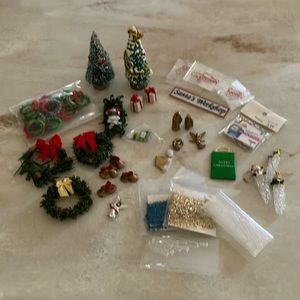 Dollhouse Miniature Holiday pieces